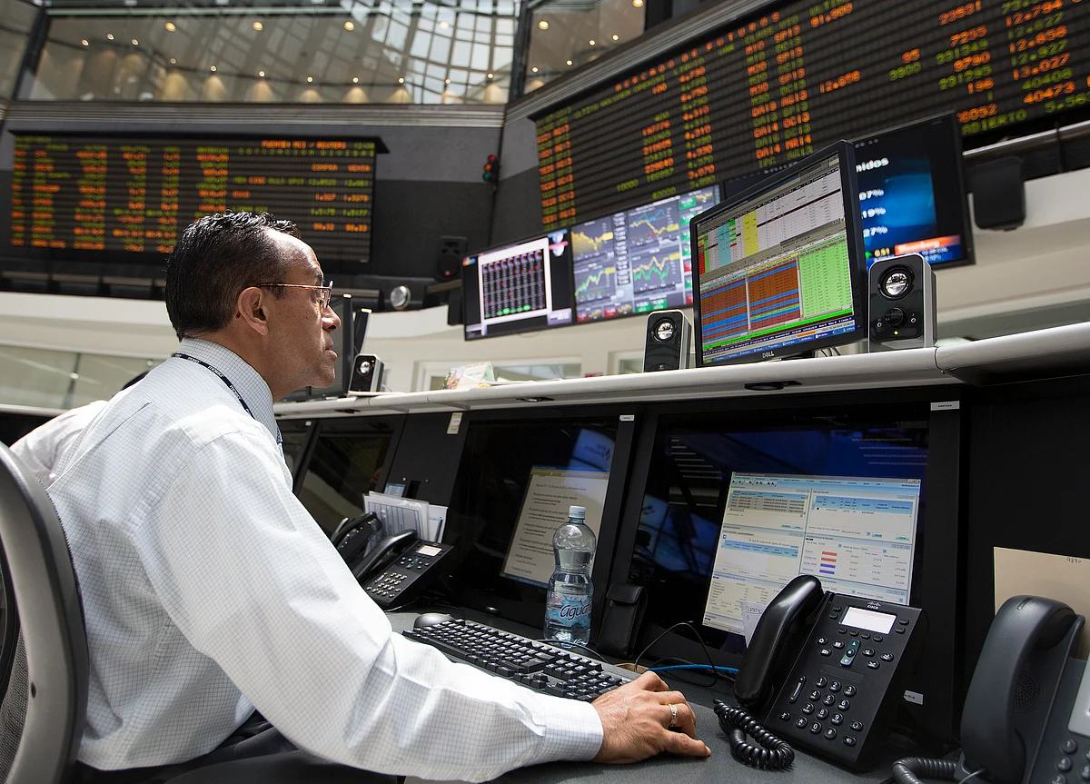 U.S. Stocks Snap Two-Day Slide; Treasuries Drop: Markets Wrap