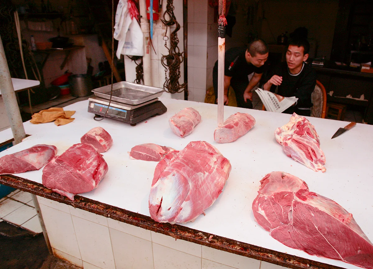 Beef Industry Battles to Scrub Polluter Image as Vegan Burgers Boom
