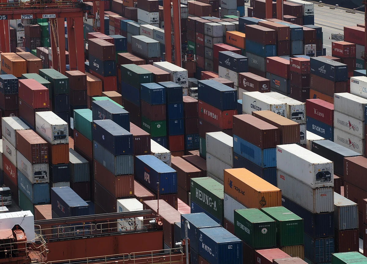 Rush to Beat Tariffs Fuels Record China Trade Surplus With U.S.
