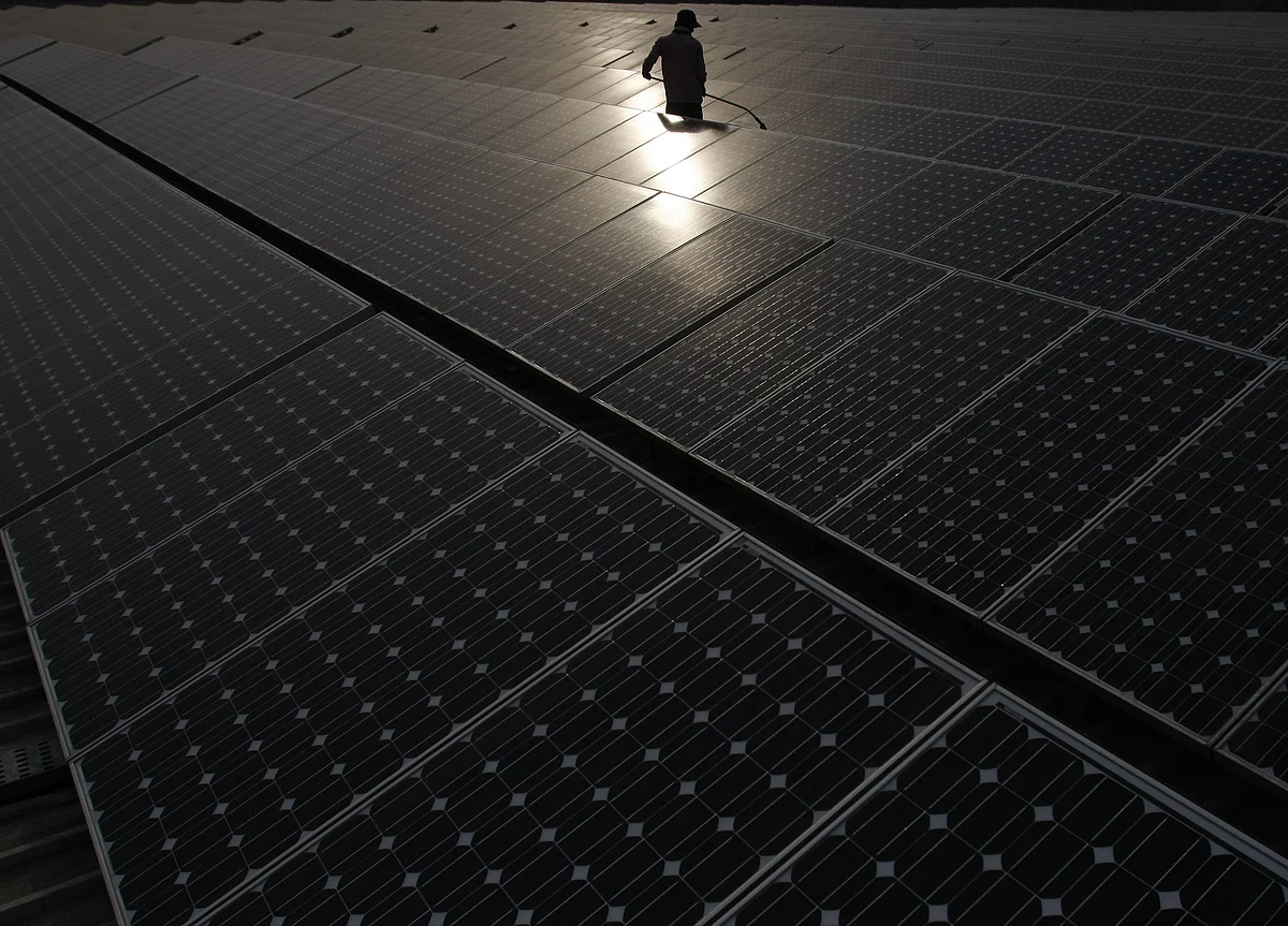 Shapoorji Pallonji Group Repays Additional Rs 750 Crore Dues To Sterling And Wilson Solar