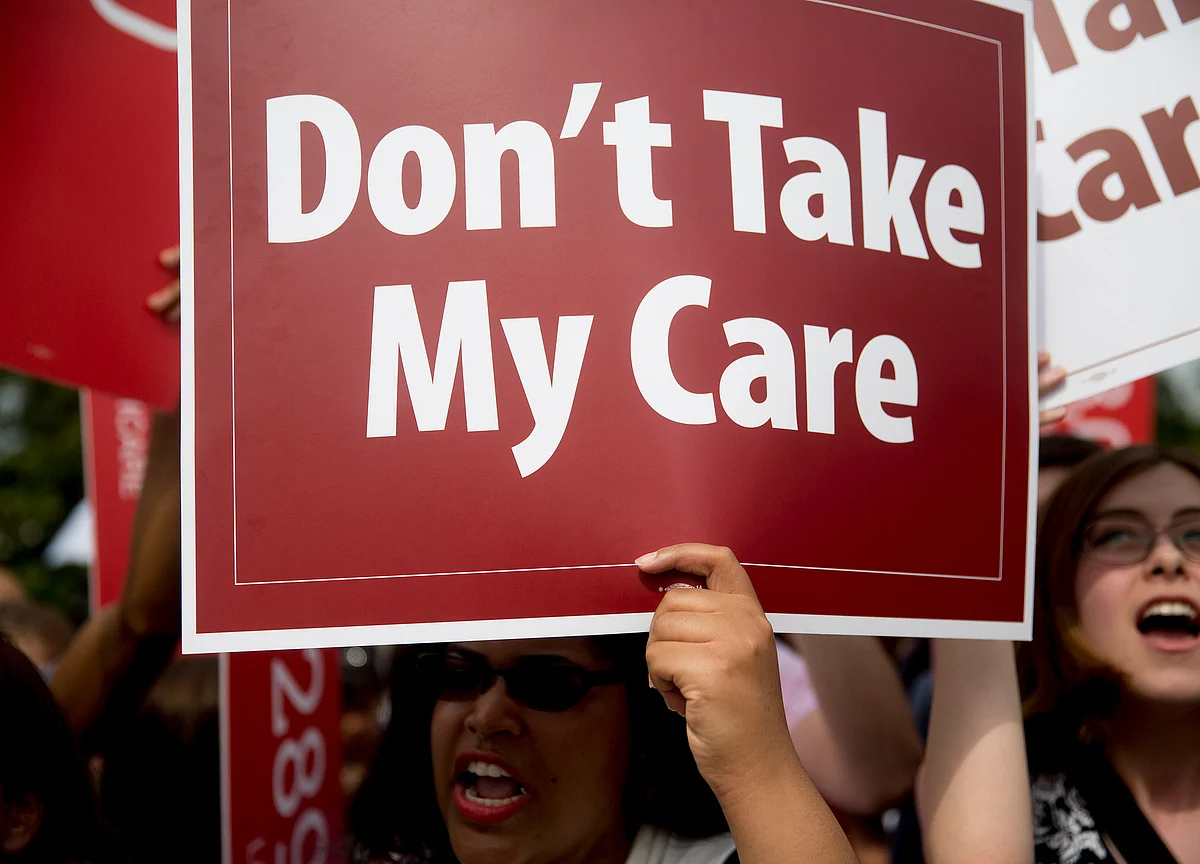 Democrats Vow Rapid Action After Obamacare Tossed by Judge