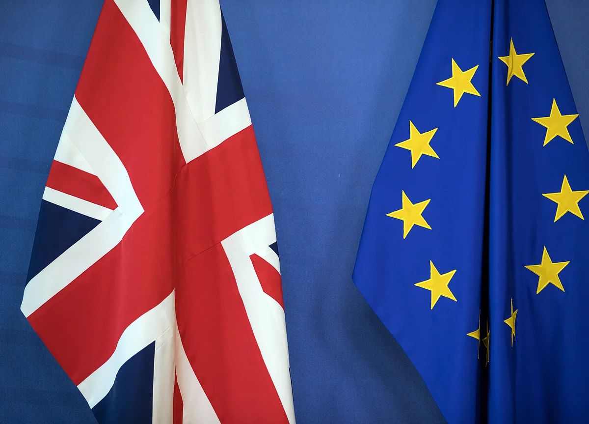 U.K. Treasury to Compare Brexit Deal Costs With Staying in EU