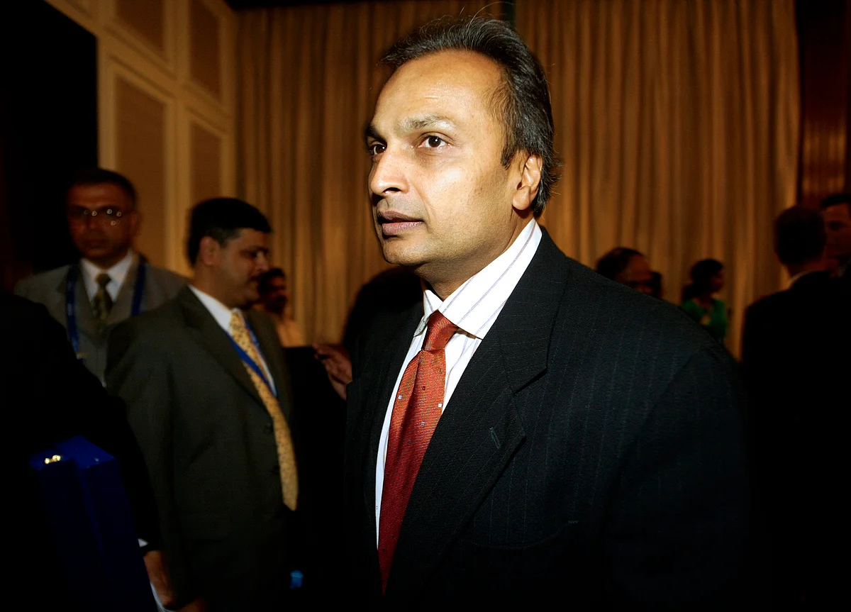 Anil Ambani’s RCom Still Chasing Spectrum Sale Possibility