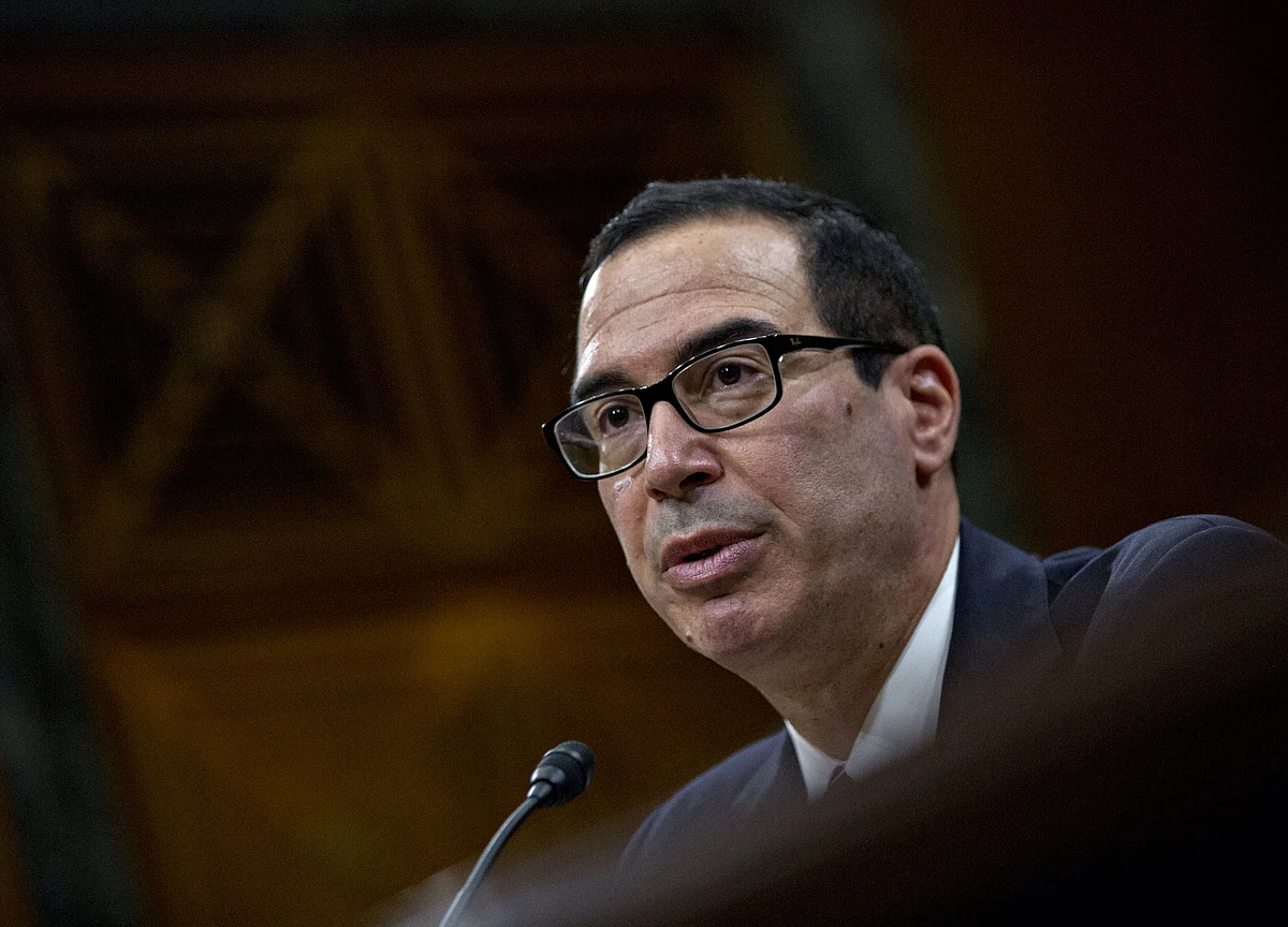 Mnuchin Warns Pelosi U.S. May Run Out of Cash in Early September