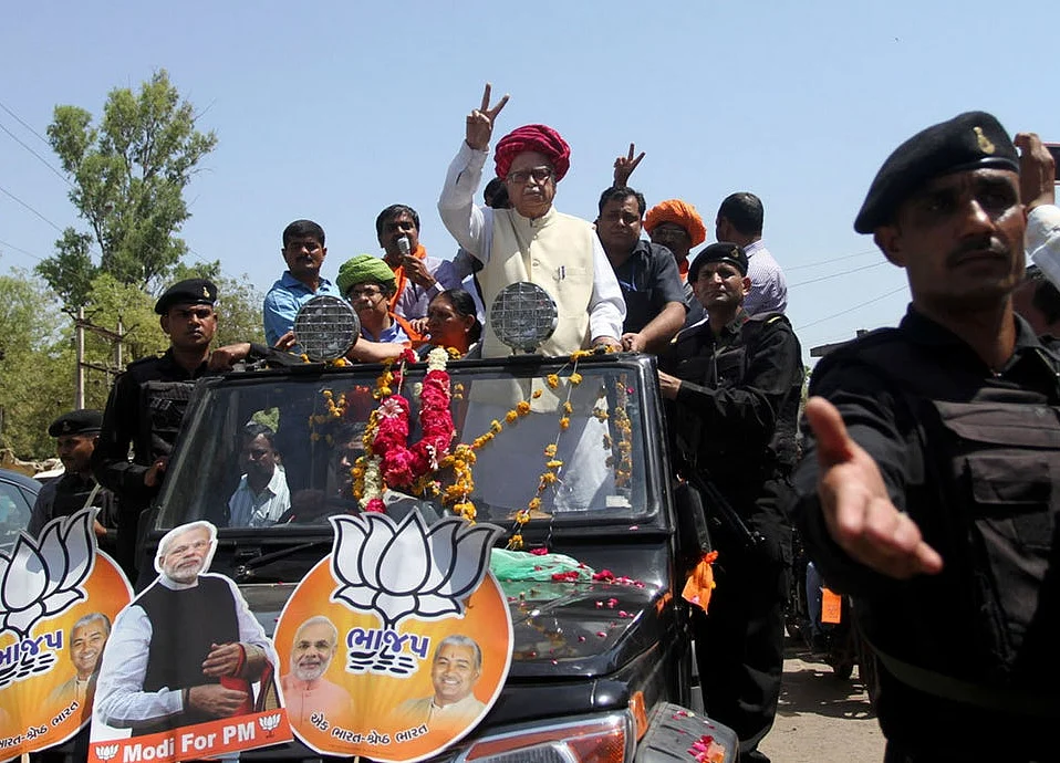 Former India Deputy Prime Minister Acquitted in Mosque Case