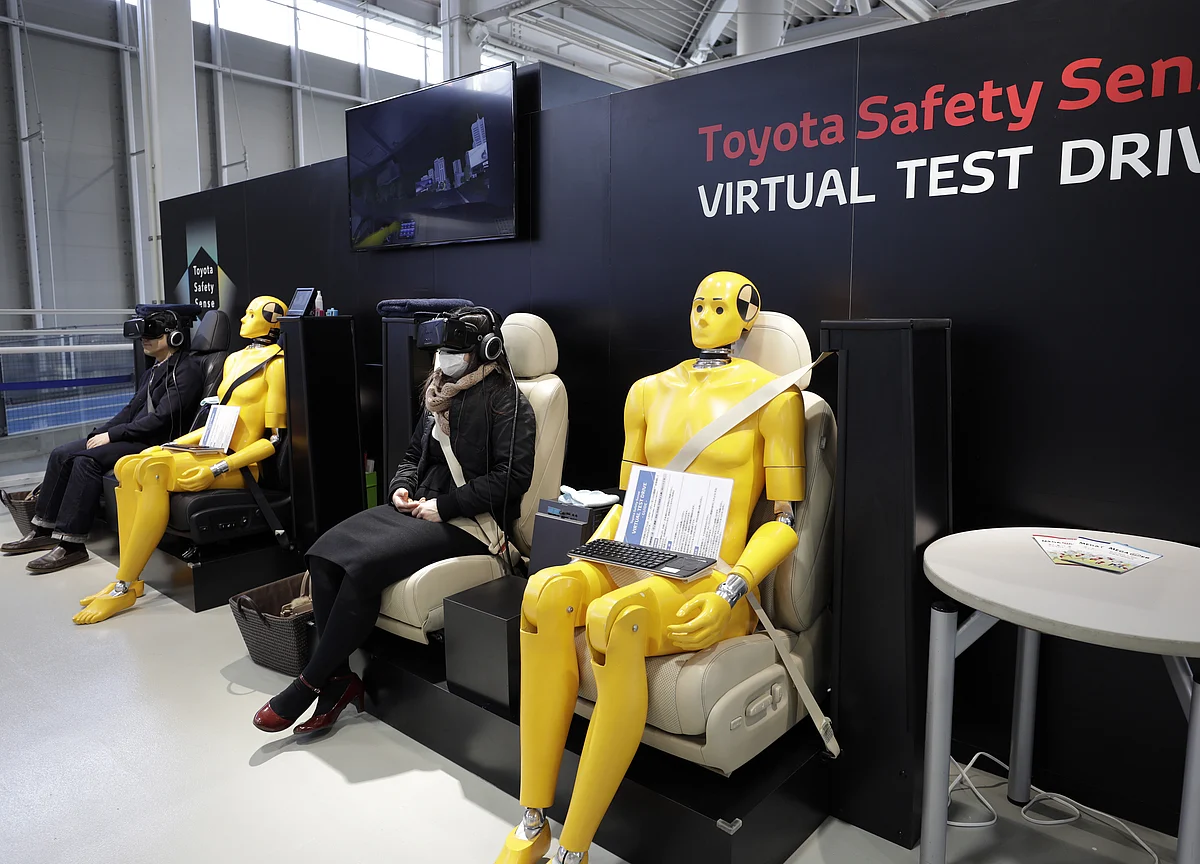 Toyota Invests $100 Million in Fund for AI, Robotic Startups