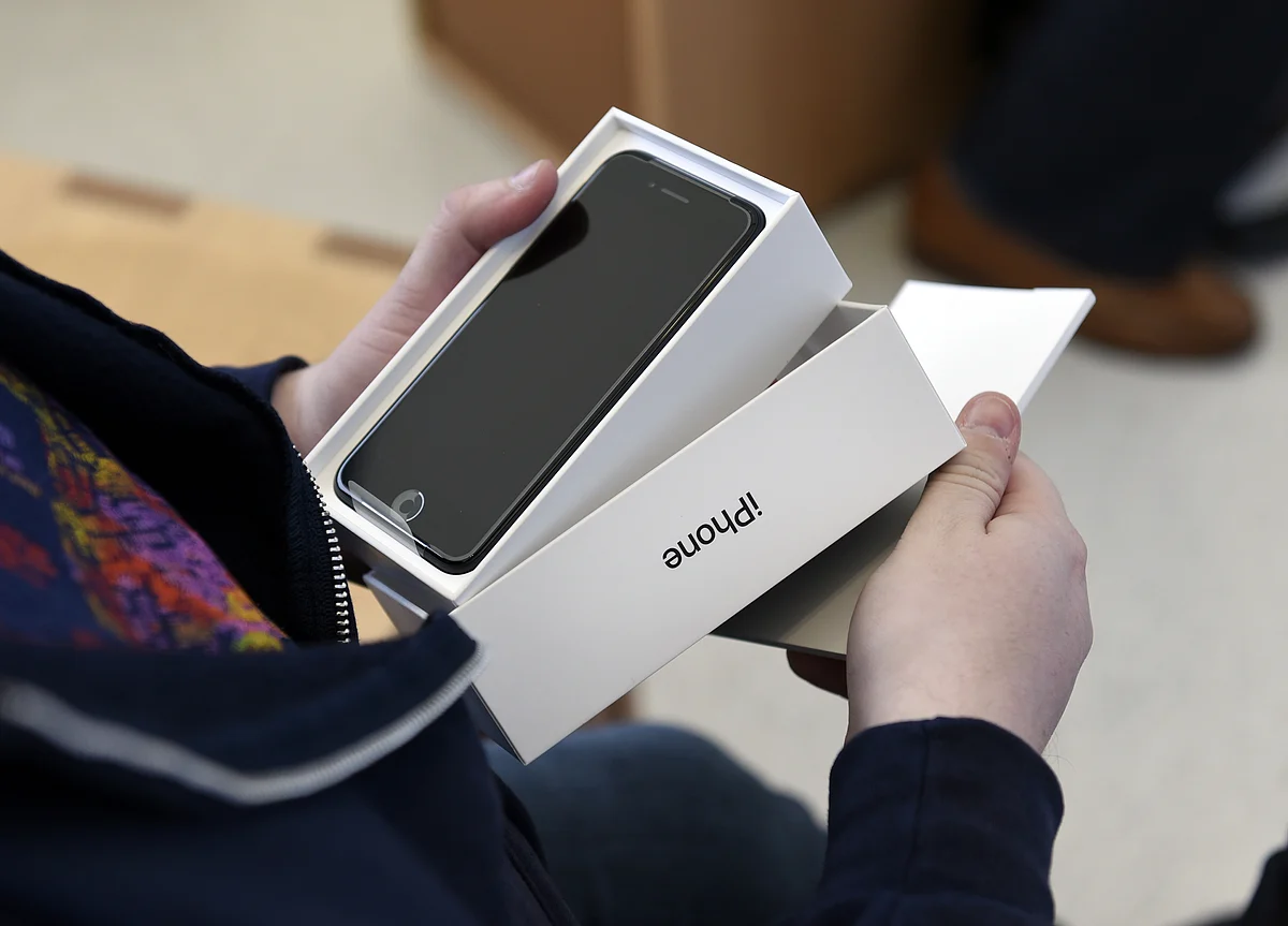 Qualcomm Says It Won Case Banning Sale of Older iPhones in China