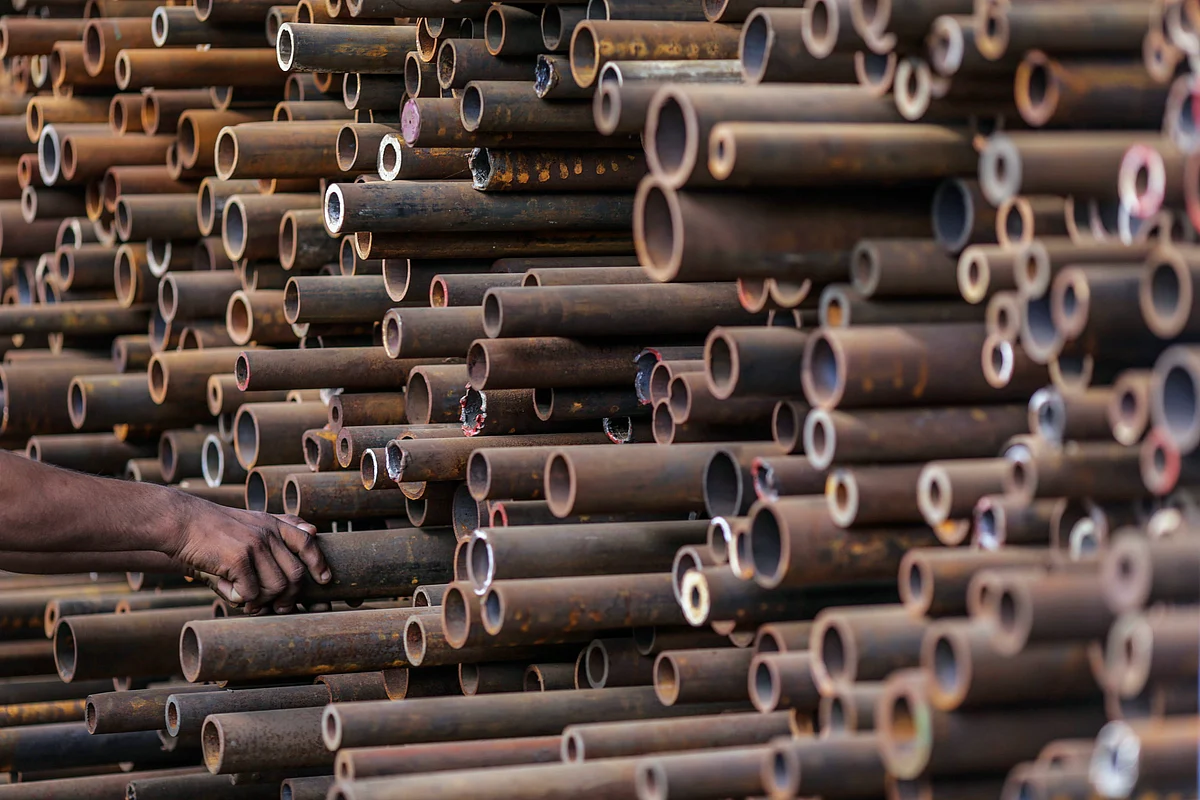 How Sajjan Jindal, Tata Group May Gain From Acquiring Stressed Steel Assets