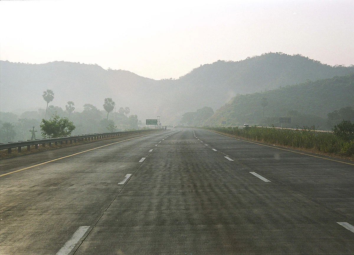 FASTag Users To Get 5% Cashback On Toll At Mumbai-Pune Expressway
