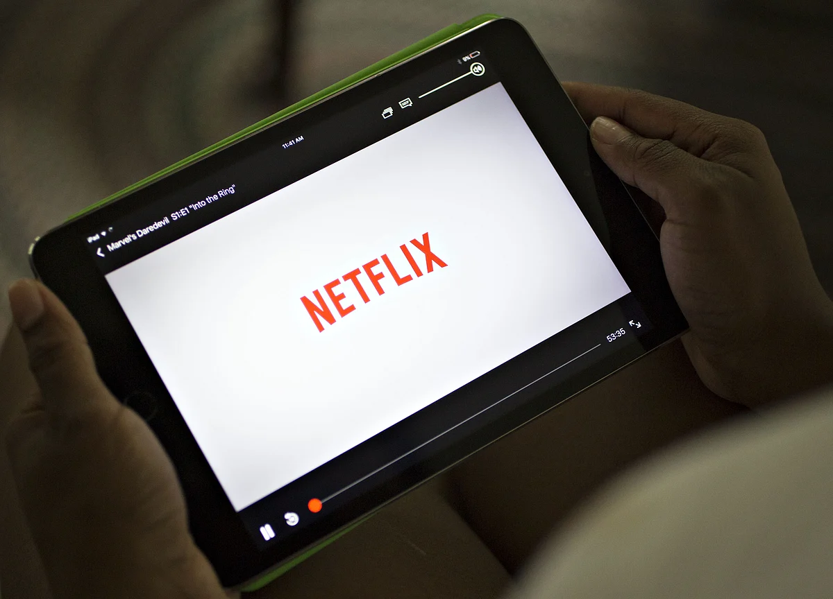 Apple Buyout Targets Could Include Netflix and Sonos, JPMorgan Says