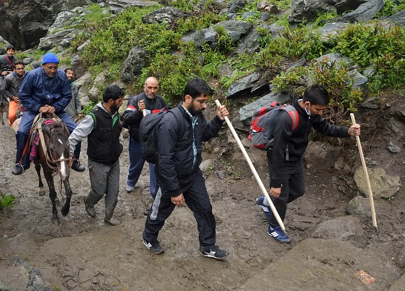 Over 1,500 Kailash Mansarovar Pilgrims From India Stranded In Nepal
