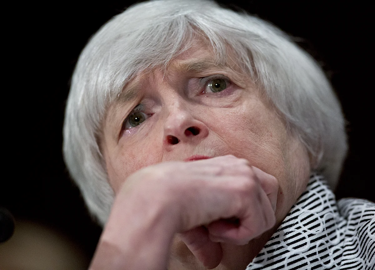 Fed's Long-Run Miss of Inflation Goal Undermines Rate Hike Case