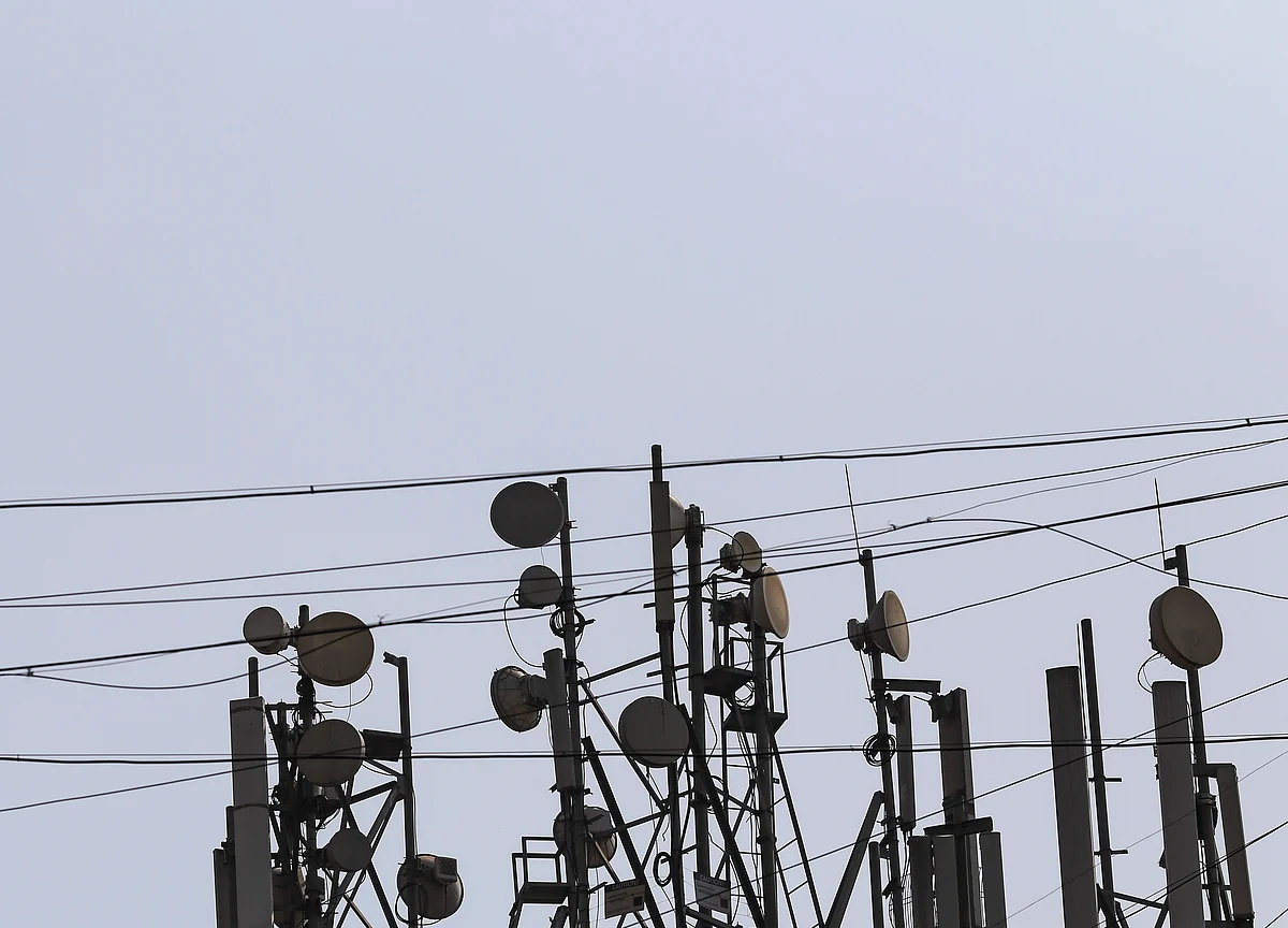Mobile Tower Installation At 60% Of Annual Target Due To Permission Delays, Says Telecom Lobby