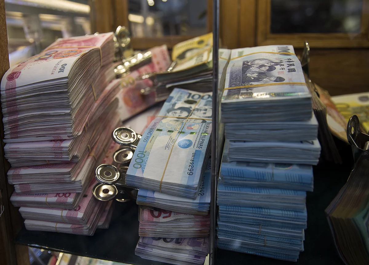 China’s Central Bank Tells Foreign Firms Yuan Won’t Keep Falling