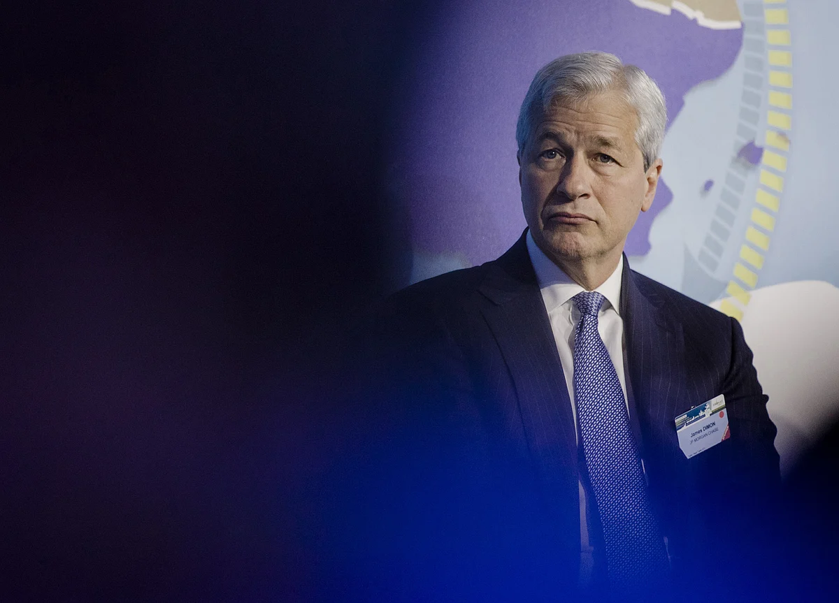 Dimon Says Racist Behavior Doesn’t Reflect JPMorgan Culture