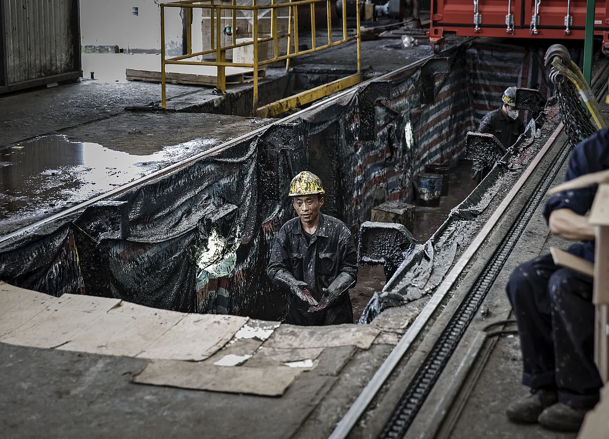 China’s Slowdown Rolls On Into October, Early Indicators Show