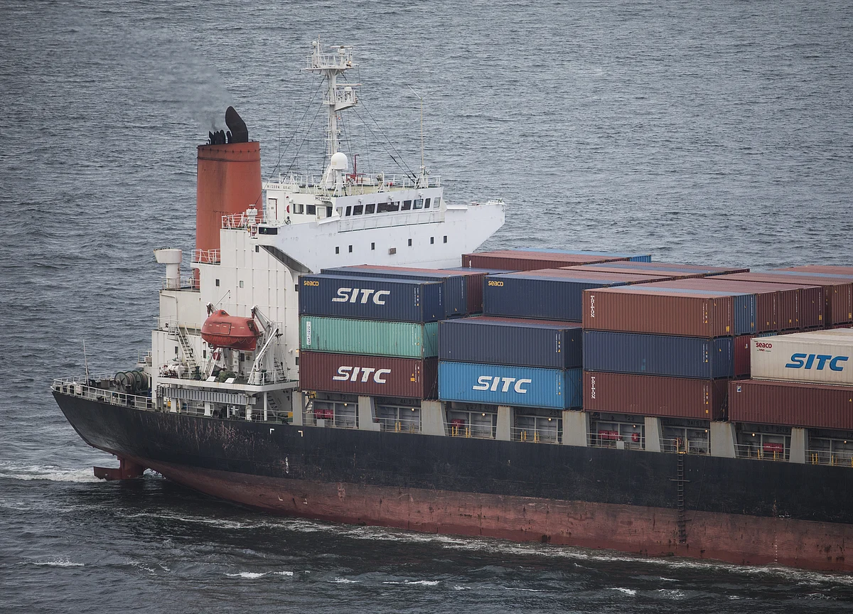 U.S. Says Trade Talks Resuming as China Demands End to Tariffs