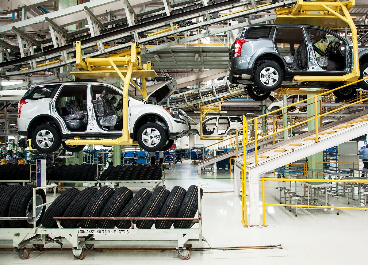 Government Says Auto Slowdown Is Cyclical, Taking Steps To Support Sector