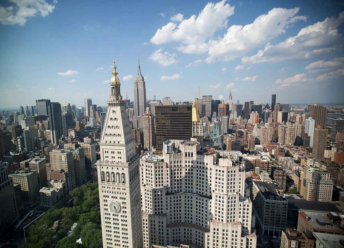 Qatar Fund Buys Chunk of $5.6 Billion Manhattan Portfolio