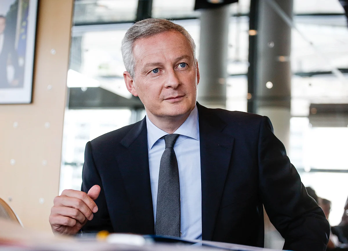 Le Maire Says Italian Recession Threatens France’s Economy