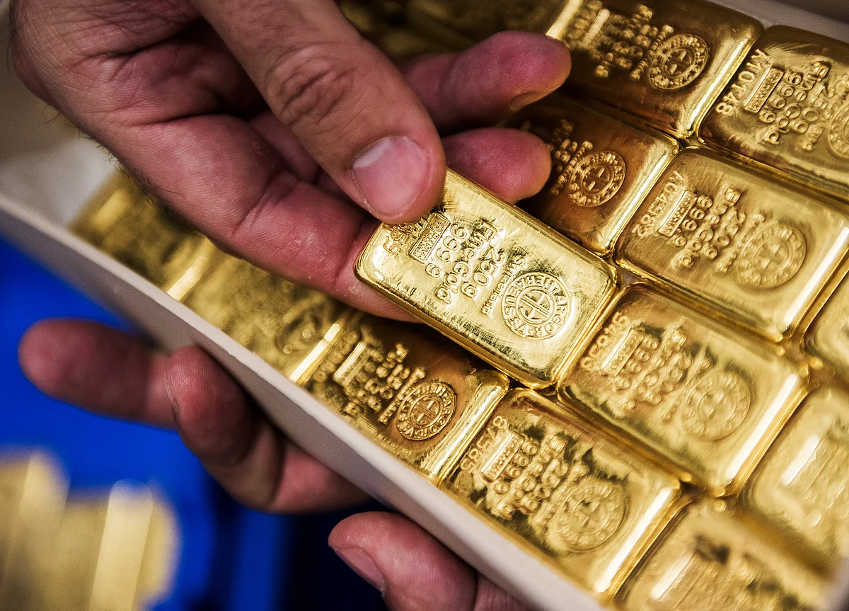 Gold Seen Cracking $1,600 as Fed Goes for Cut, Cut, Cut, Cut