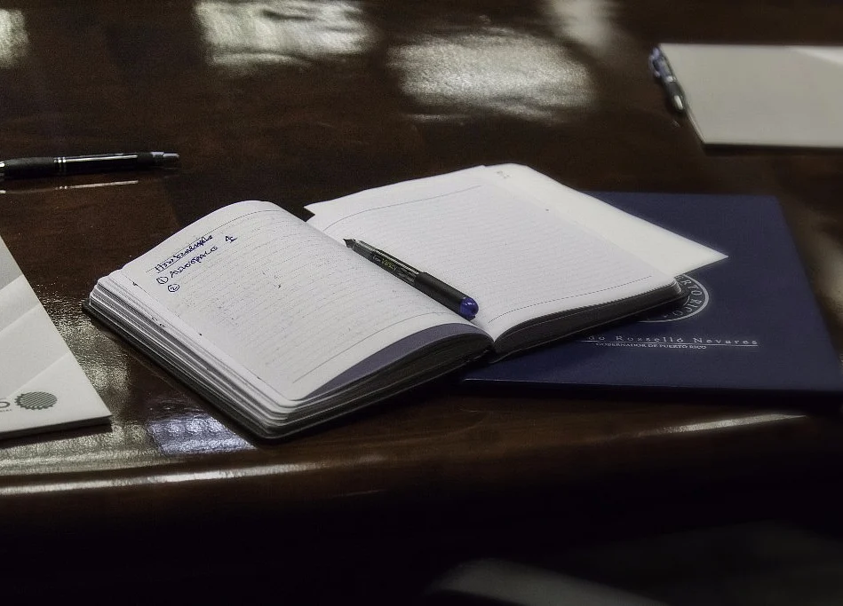 Apple’s Cook Outlines ‘Slower Return to Normal’ in Memo to Staff