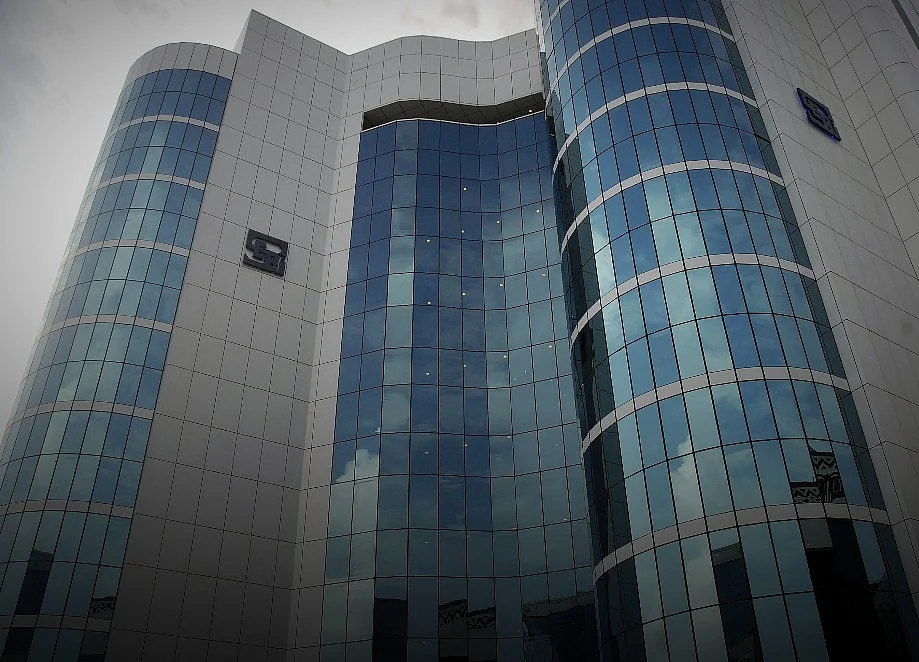 SEBI To Take A View On Rights Issue Soon, Examines ‘Promoter’ Concept