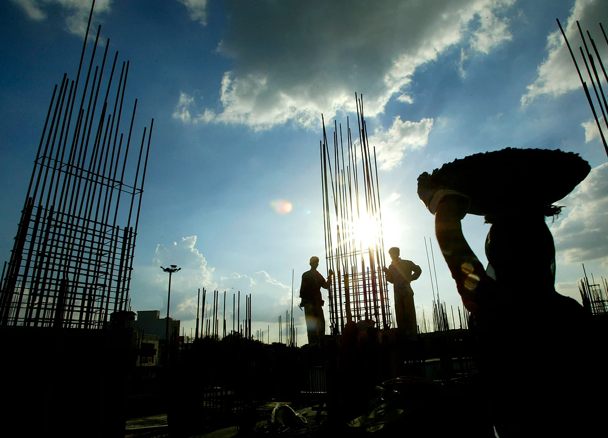 DHFL’s Next Big Priority: Selling Down Developer Loans