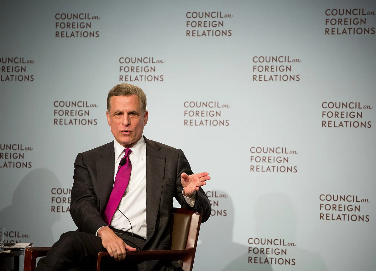 Fed's Kaplan Says He's ‘Concerned’ a Rate Cut May Fuel Imbalances