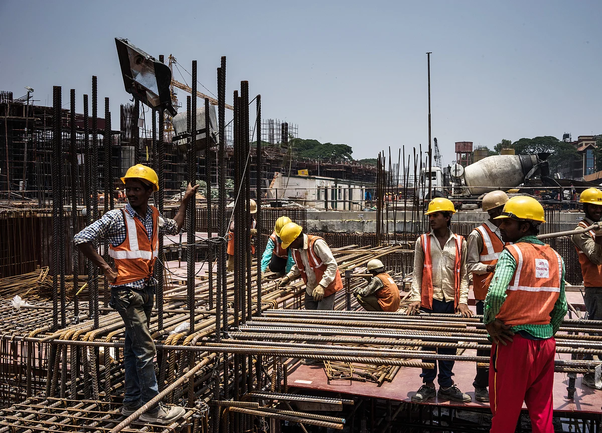 India Ratings Cuts Outlook For NBFC Sector To ‘Negative’