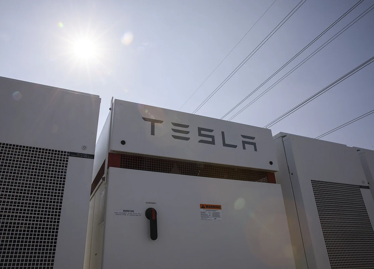 Tesla Becomes Most Profitable U.S. Short Bet as Bears Gain $2.75 Billion