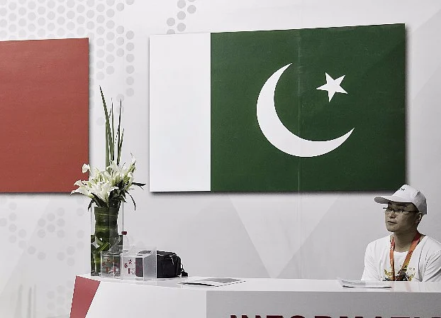 Pakistan Should Beware an Easy Chinese Bailout
