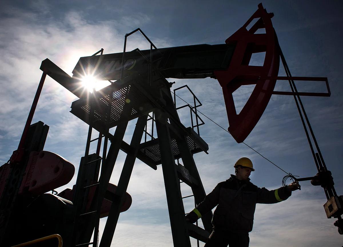 Oil Extends Losses After President Trump Says He Has Covid-19