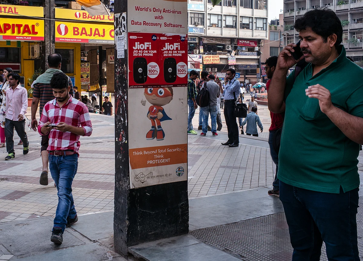 Jio’s U-Turn on Voice Calls Lifts Vodafone, Bharti Shares