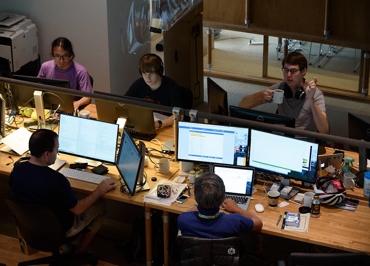 Open-Plan Offices Are Making Us Less Social