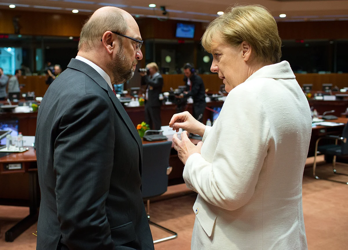 Merkel Offered Path to Fourth Term as Resistance Begins to Fray