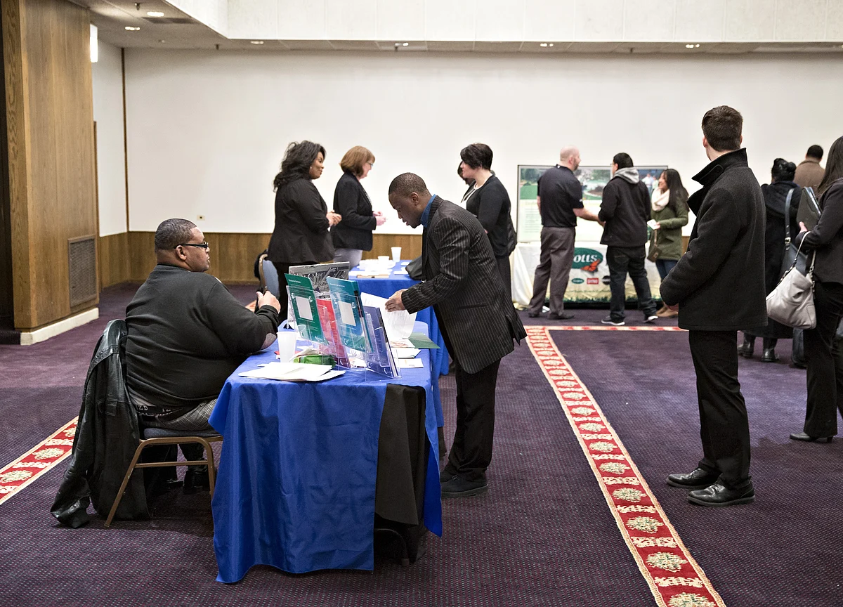 South African Jobless Rate Rises to 27.6%, Near 15-Year High