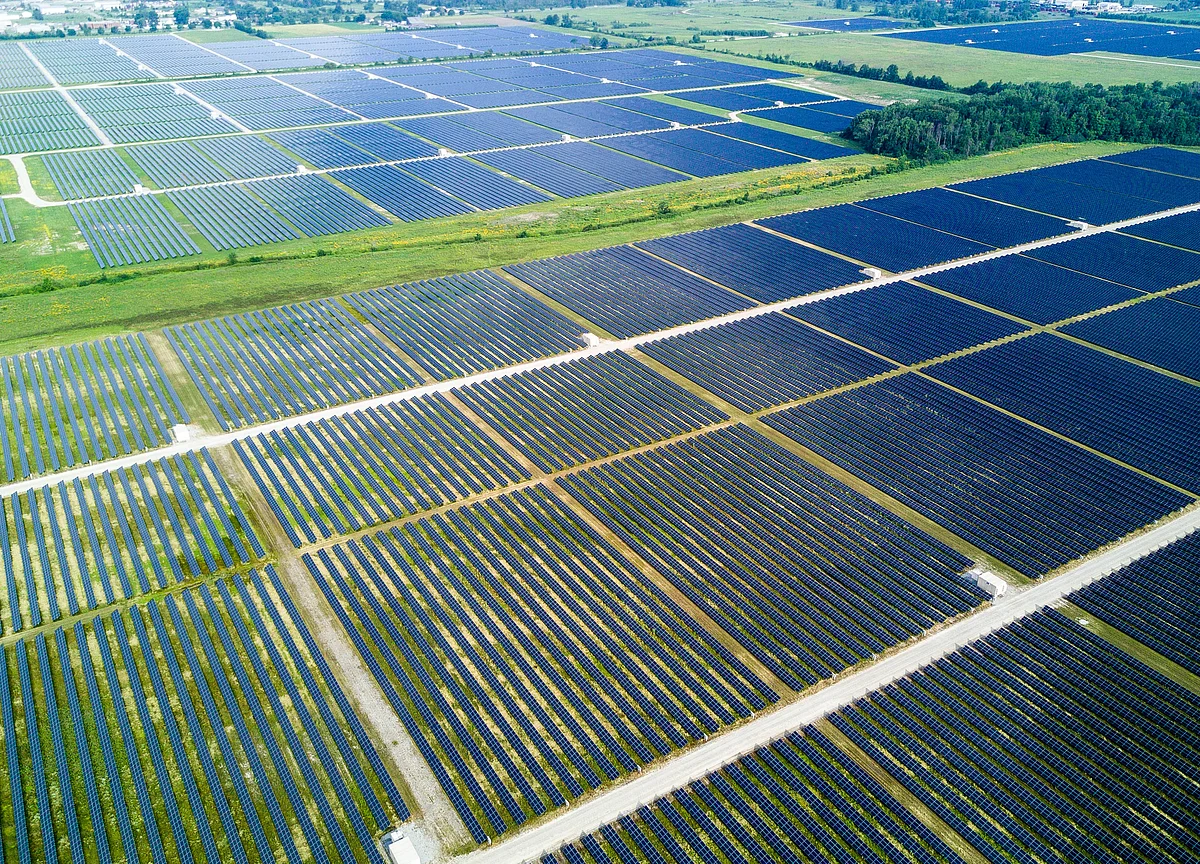 Renewable Energy Firms Come Under Fixed Charge Compensation System
