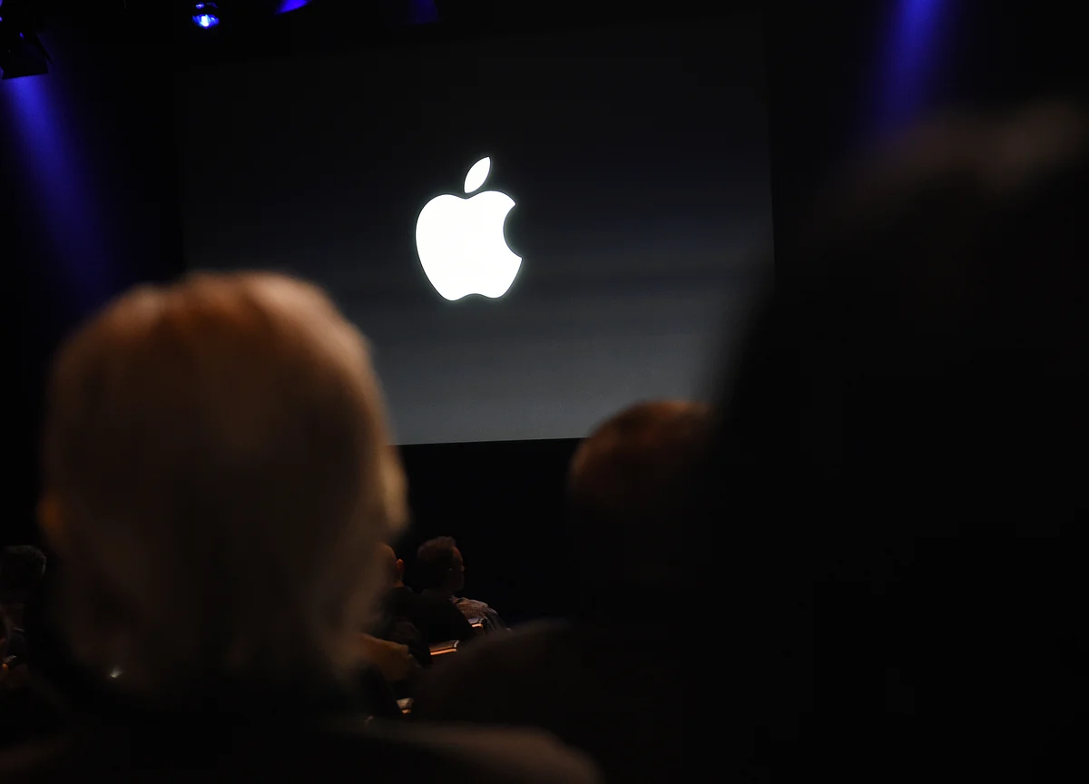 Apple's $1 Trillion Valuation Is Further Away Than It Looks