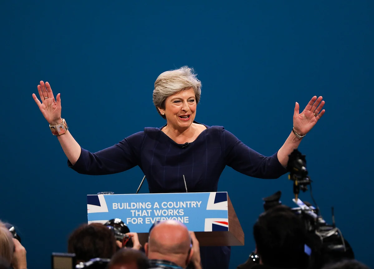 Theresa May Looks for ‘Lifeboat’ to Stop Parliament From Sinking Brexit Deal