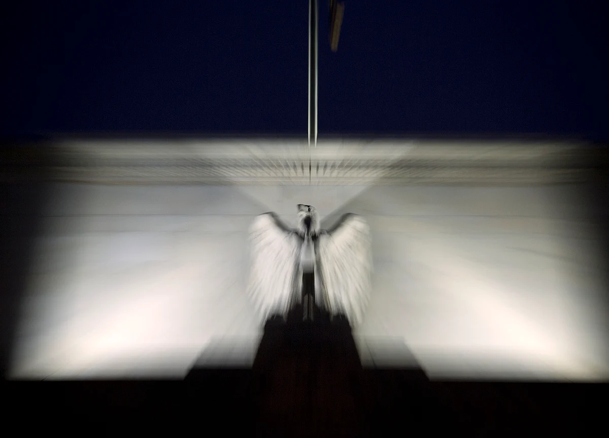 Yield-Curve Inversion Is Just Another Cloud on the Fed's Horizon