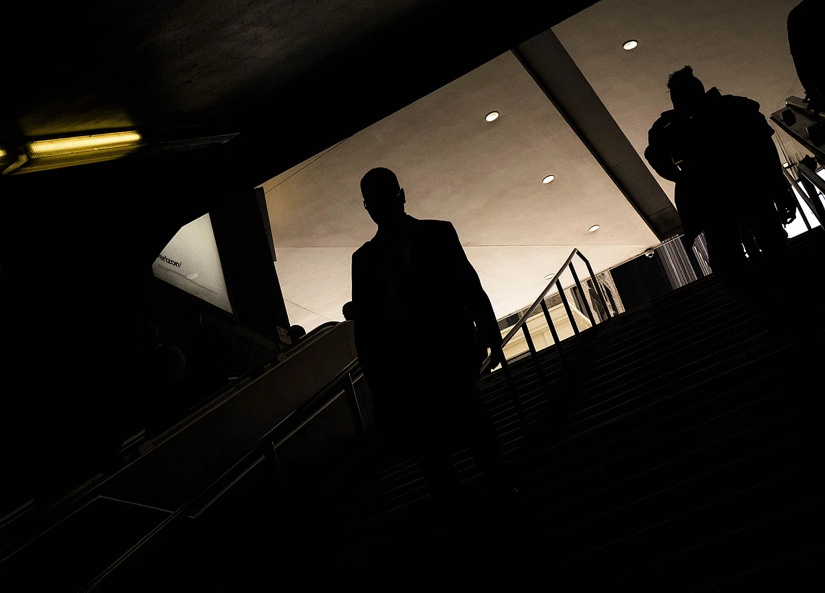 Rating Companies Soar After India Imposes Small Fine for Missing Default