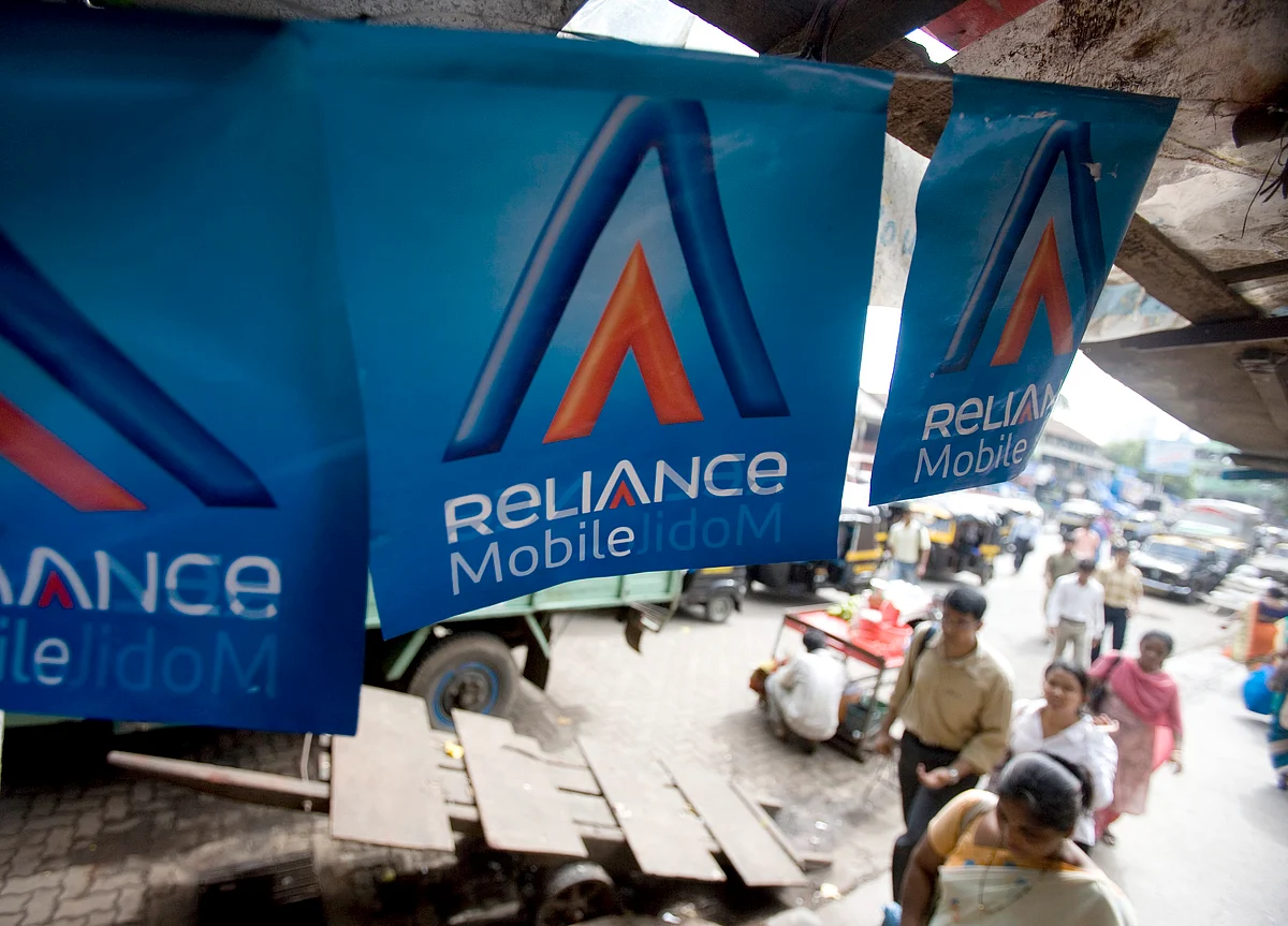 India’s Reliance Communications’ Unit Files for Bankruptcy