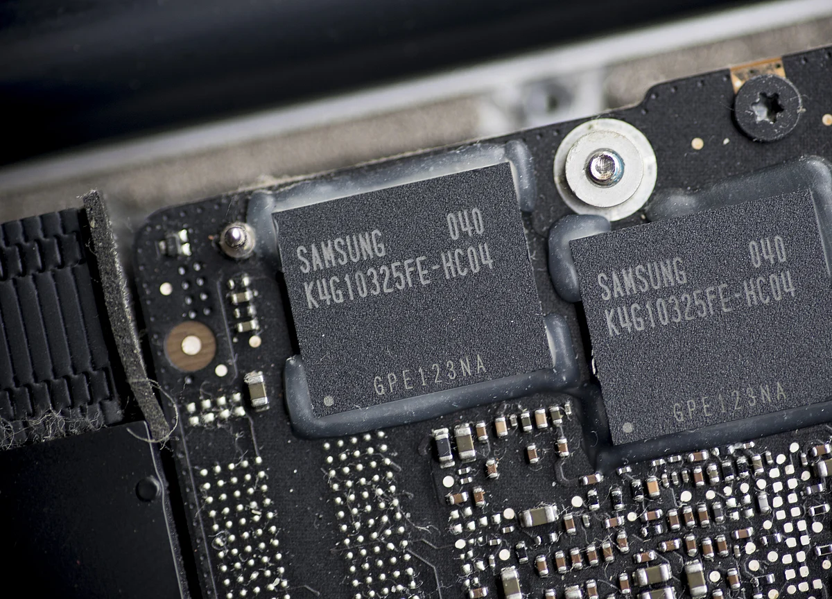 Behind Samsung’s $116 Billion Bid for Chip Supremacy