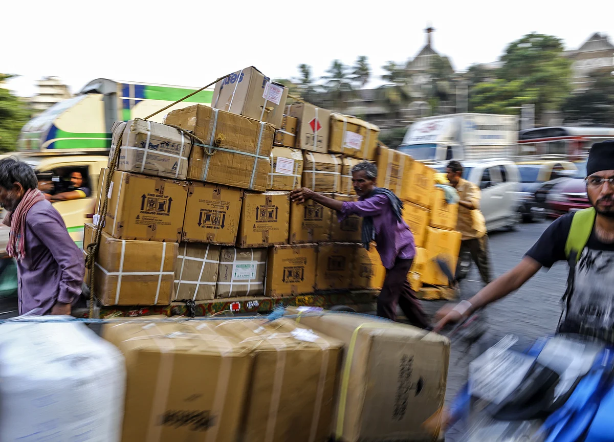 India Considers Easier Loan, Tax Rules to Help Economy Endure Virus