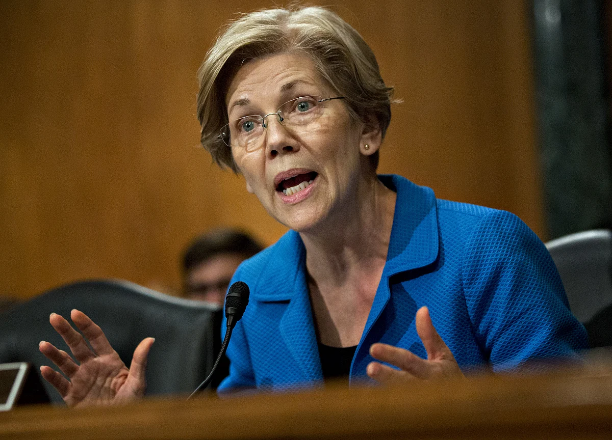 Sanders, Warren Join Striking Airport Workers: Campaign Update