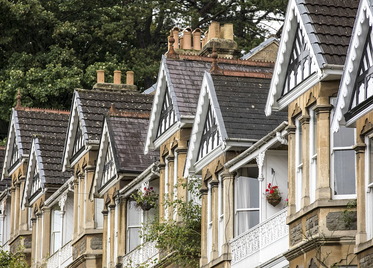 U.K. House Prices Barely Grow in Subdued Market, Nationwide Says