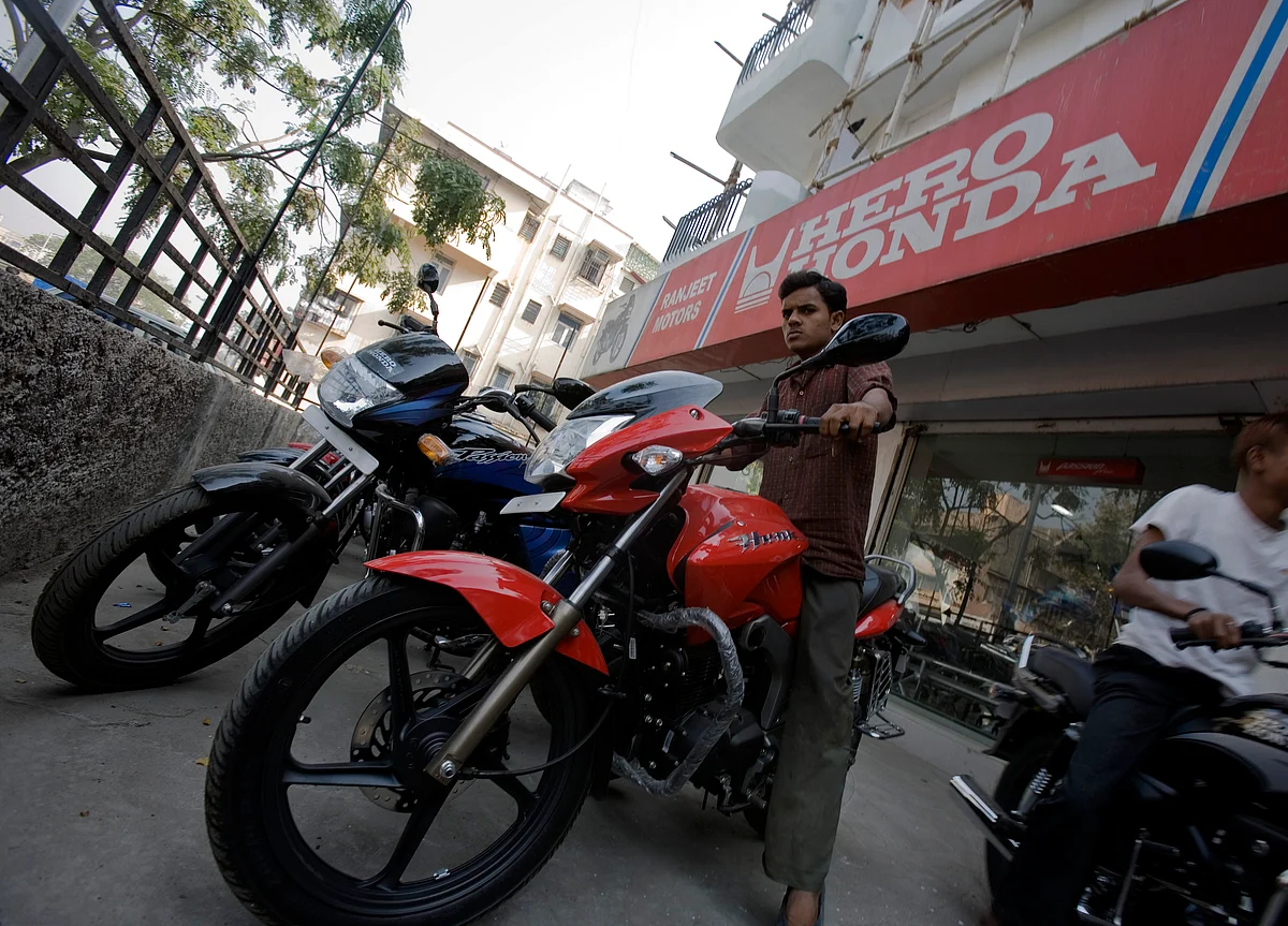 Brokerages Expect Double-Digit Auto Sales Growth In November