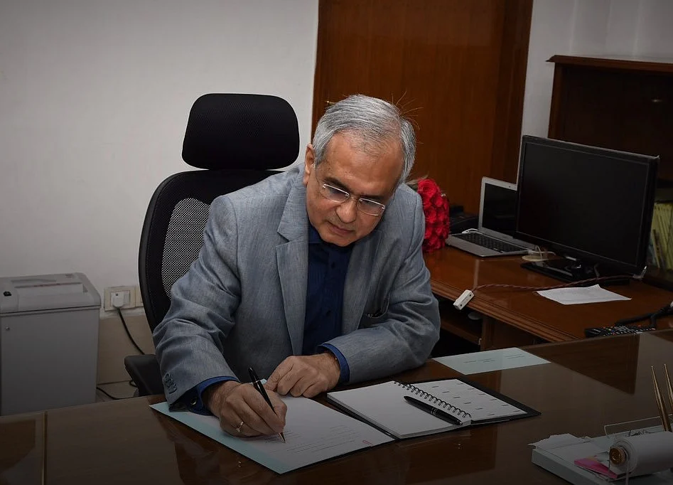 Election Commission Asks NITI Aayog Vice Chairman To Respond To Notice By April 2