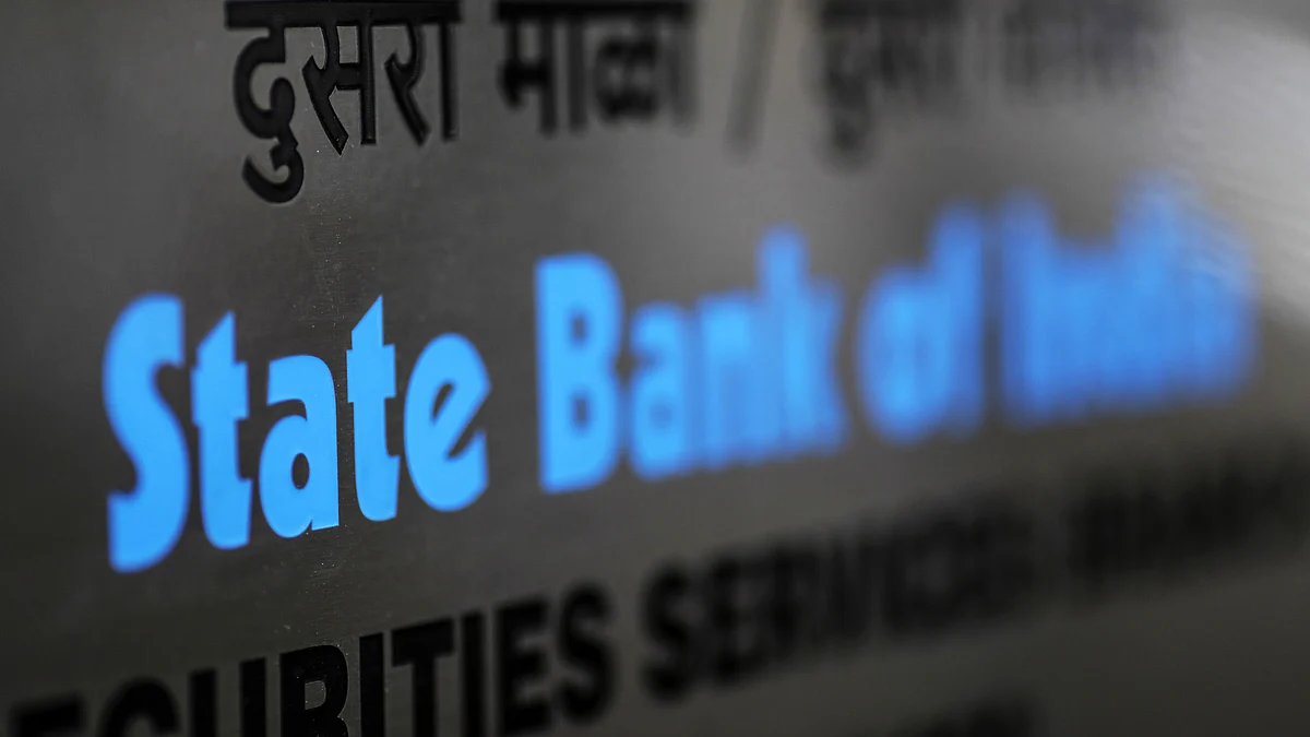 Signage for the State Bank of India Ltd. (SBI) is seen at a branch in Mumbai, India. (Photographer: Dhiraj Singh/Bloomberg)
